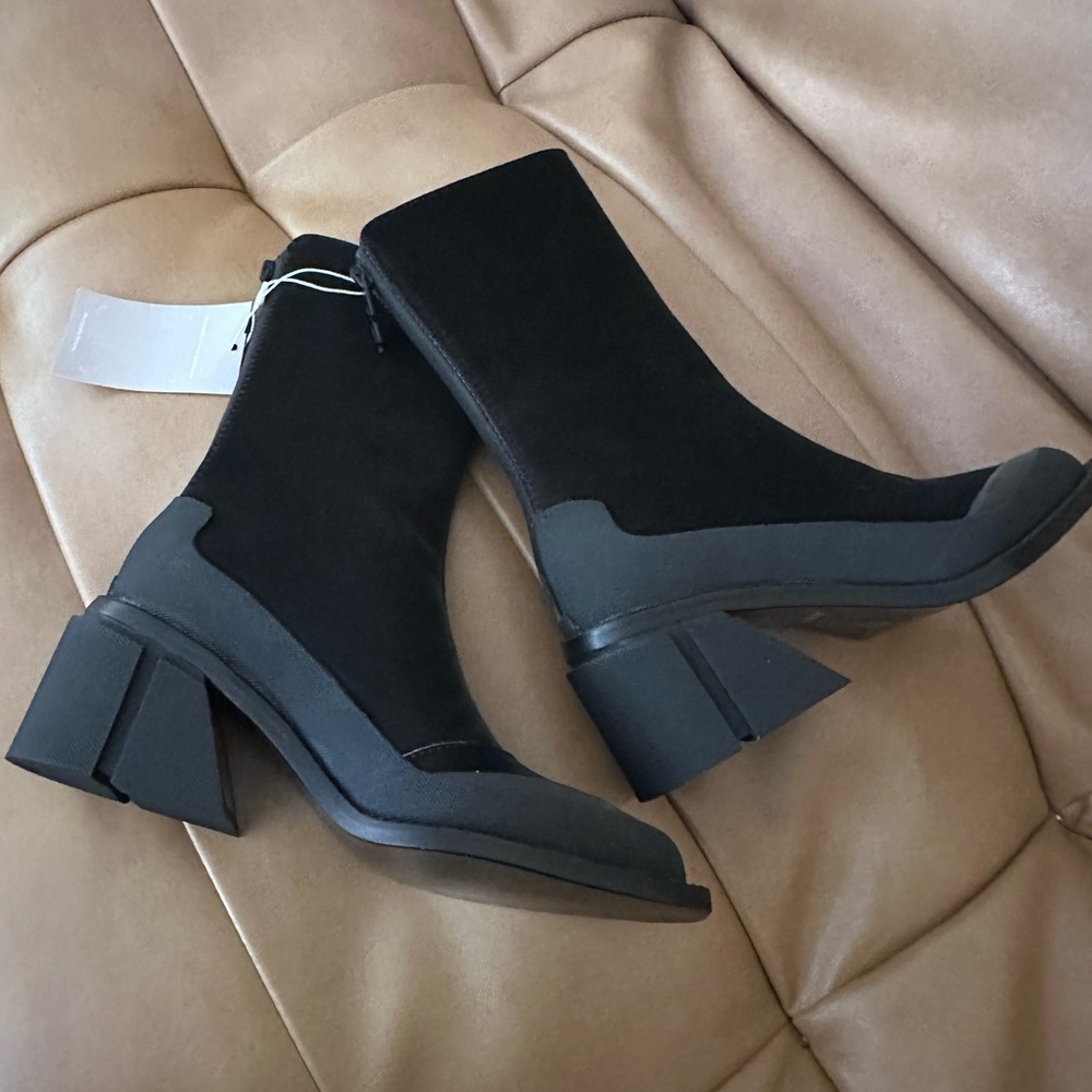 Both Paris boots